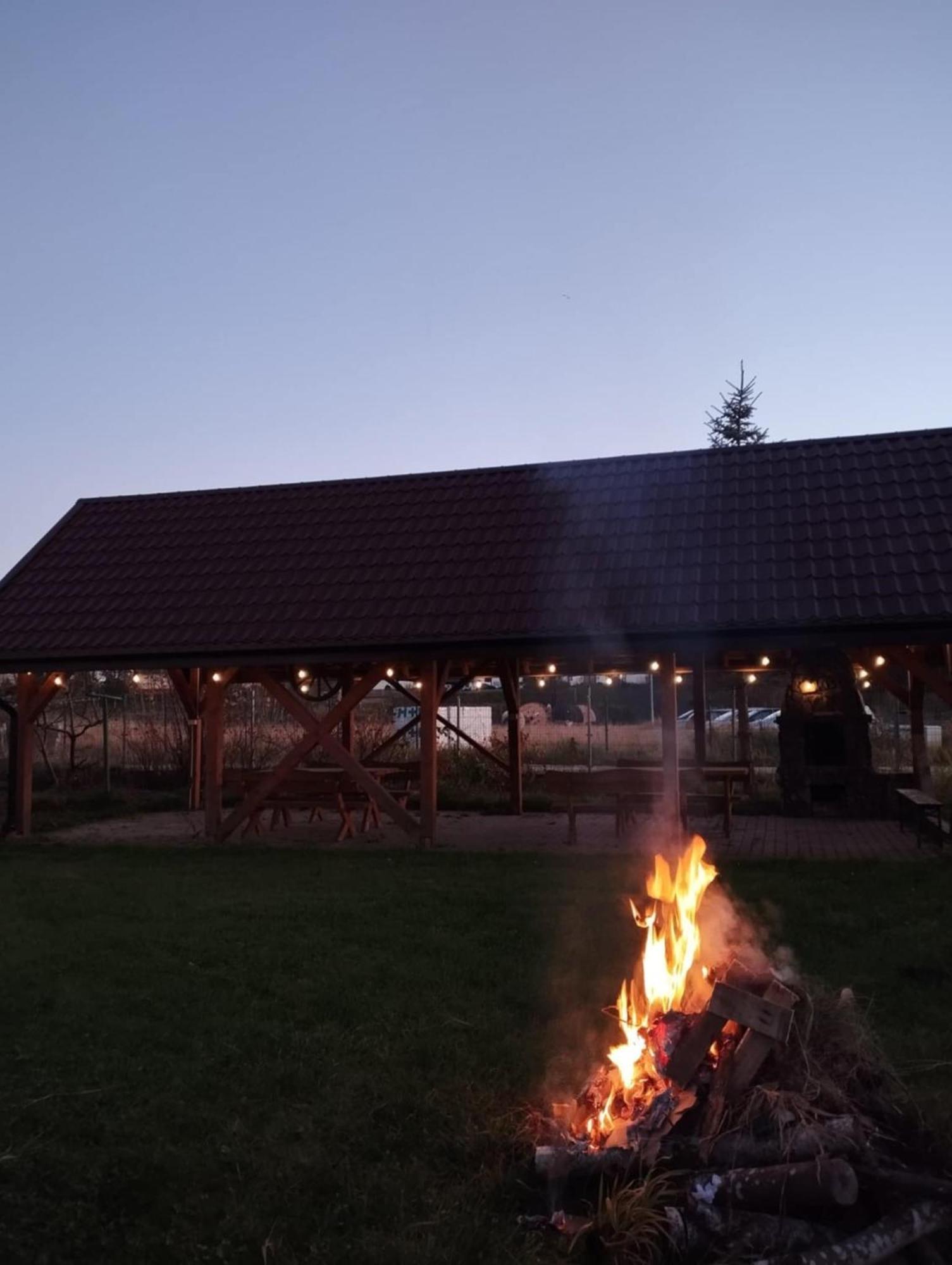 Checz Goscinna- Pokoje,Sauna,Jacuzzi, Sala Konferencyjna Grzybno Eksteriør billede