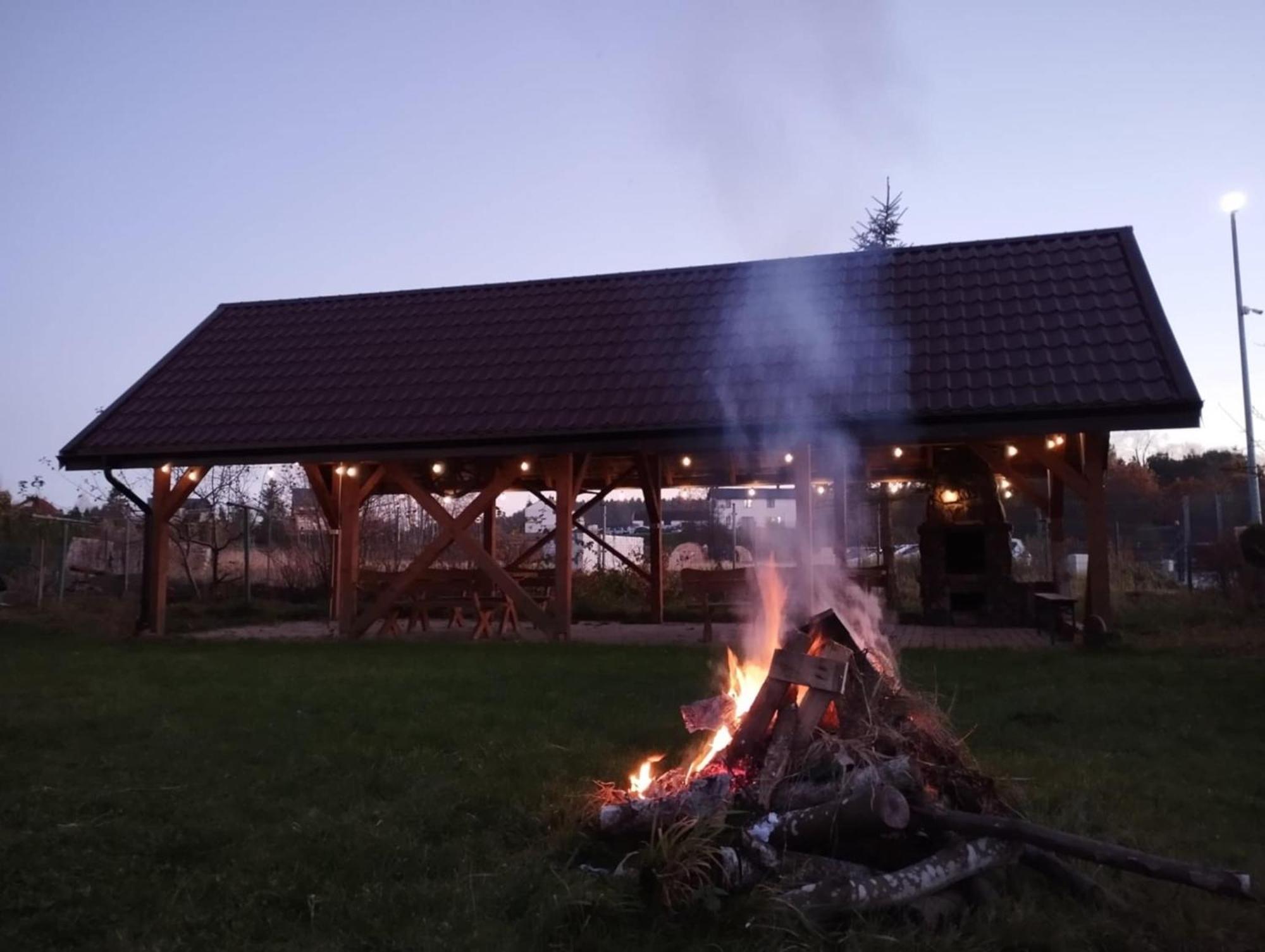 Checz Goscinna- Pokoje,Sauna,Jacuzzi, Sala Konferencyjna Grzybno Eksteriør billede
