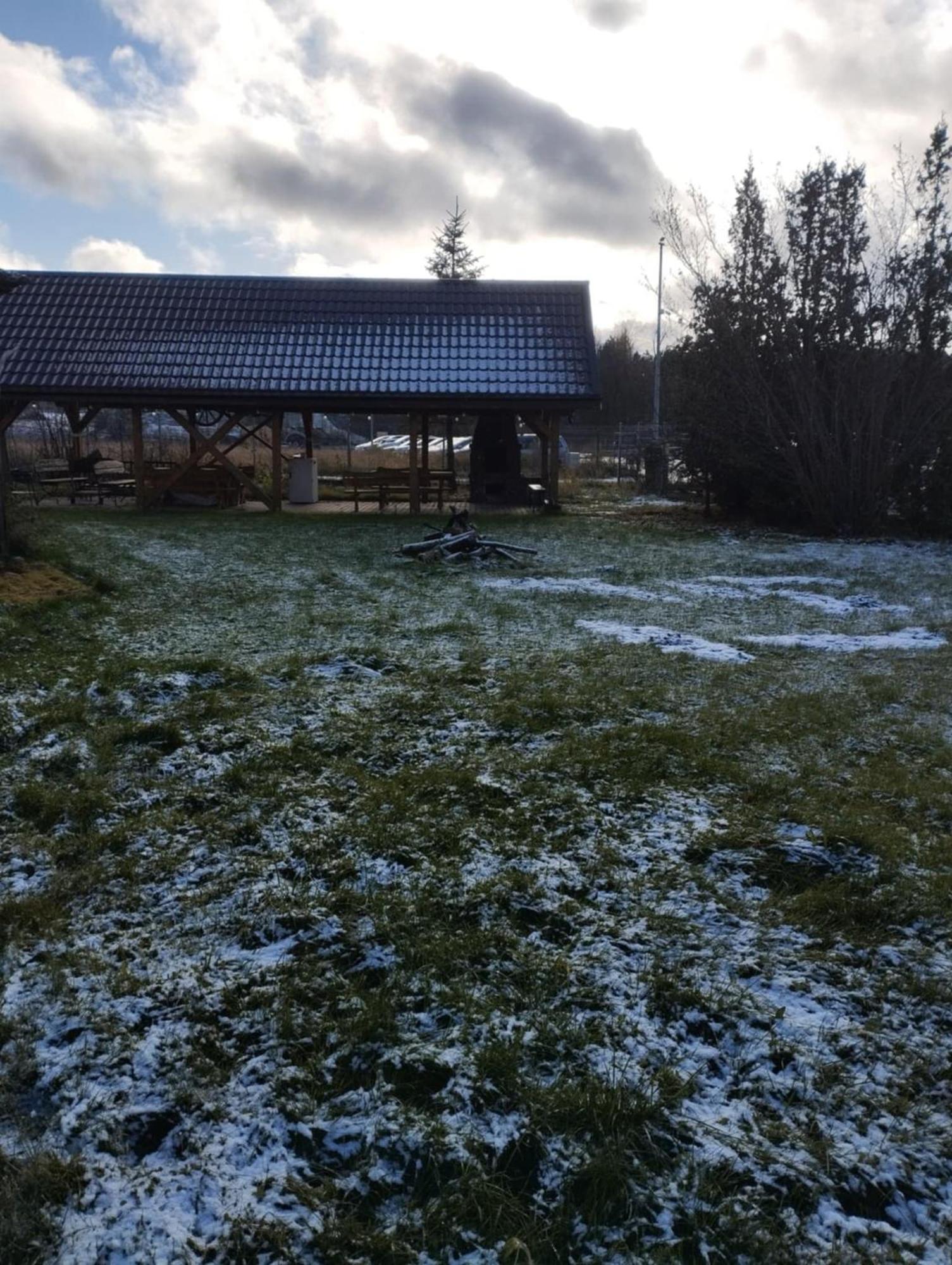 Checz Goscinna- Pokoje,Sauna,Jacuzzi, Sala Konferencyjna Grzybno Eksteriør billede
